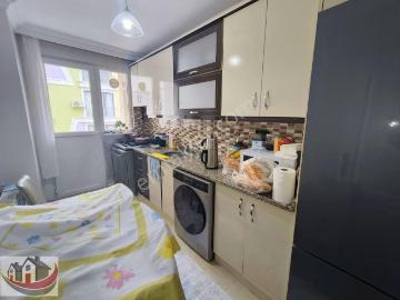 Güneyden Geniş Kullanışlı Balkonlu 3+1.100m2 Daire