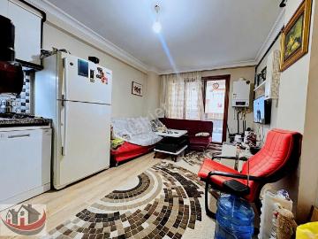 Güneyden Metroya 10 Dakika Yürüme Y.giriş 2+180m2 Daire