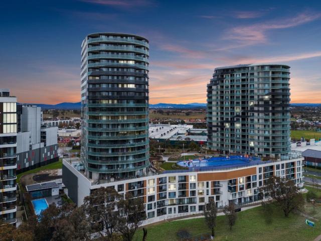 Gungahlin, 136/1 Anthony Rolfe Avenue