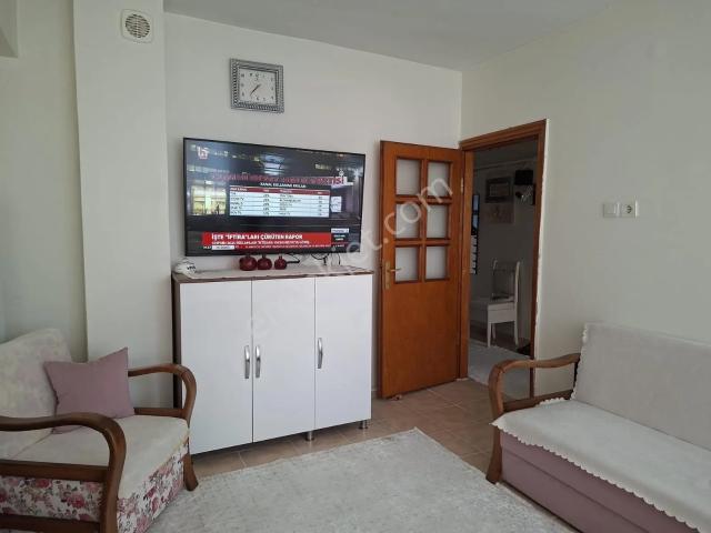 Güngören Akıncılar Mh Karot Alınmış 2+1 75m2 3.kat Satılık Daire
