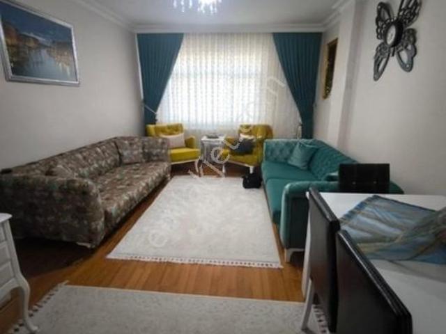 Güngören Güneştepe De Satılık 2+1, 100 M2 Temiz Daire, 3. Kat
