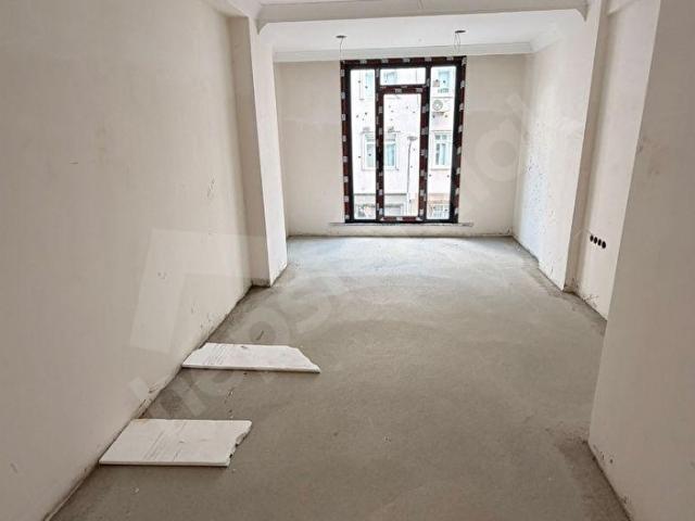 GÜNGÖREN GÜNEŞTEPE DE SATILIK SIFIR 2+1 DAİRE 70 M2