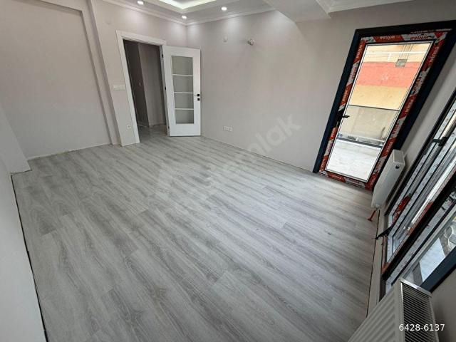Güngören M.Çakmak Mah YENİ BİNADA 2+1 80m2 4.Kat Satılık Daire