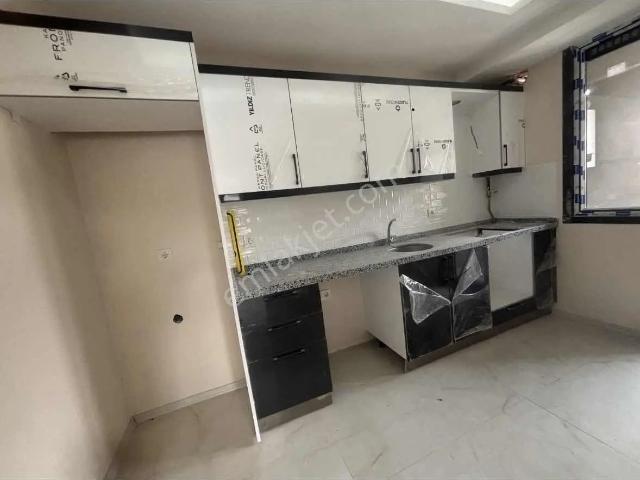 Güngören Mareşal Çakmakta 4+1 Sıfır Dublex Kiralık