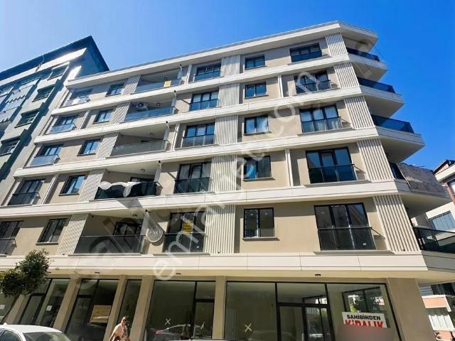 Güngören'de Kiralık Sıfır Yapı 3+1 Daire 125m²