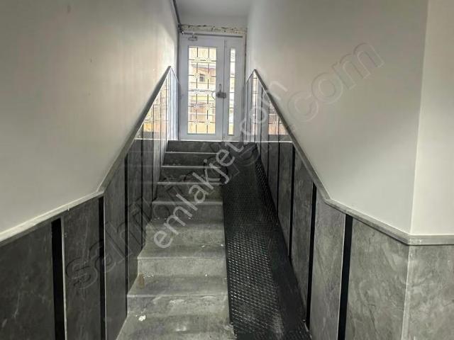 Güngören'de Yeni Binada, Tramvaya Yakın 1+1 Kiralık Daire