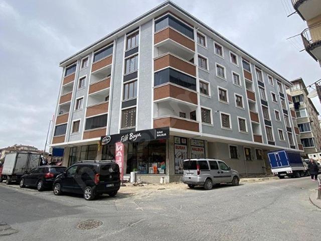 Güngörenin Kalbinde Sıfır, Ebeveyn Banyolu Satılık 3+1 Daire