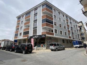 Güngörenin Kalbinde Sıfır, Ebeveyn Banyolu Satılık 3+1 Daire