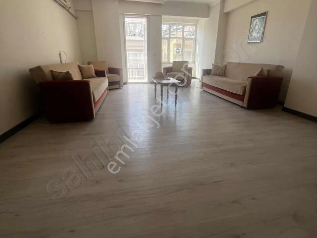 Günlükbaşı Mahallesinde Merkezi Konumda 1+1 Daire