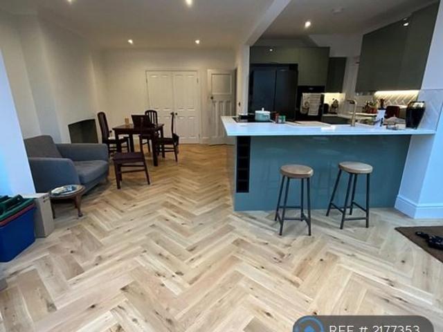 Gunnersbury Lane, Acton, W3 1 bed in a house share to rent £1,100 pcm £254 pw