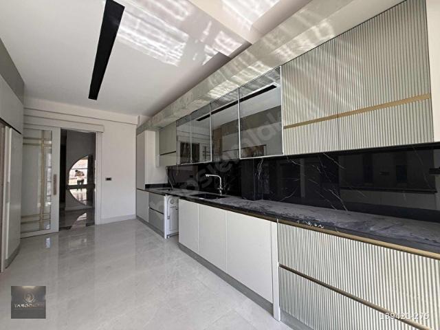 GÜNSEV 11 DE PARK CEPHELİ ULTRA LÜX 3.5+1 DAİRE