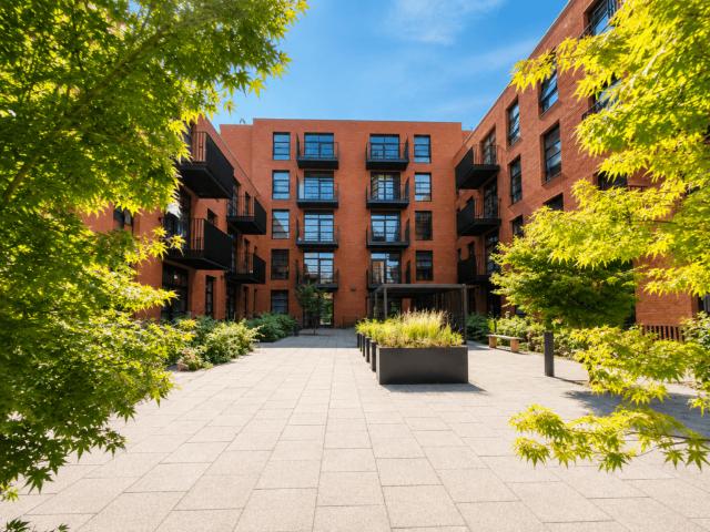 GUNSMITH HOUSE, 61 PRICE STREET, B4 6GR 1 bed apartment to rent £900 pcm £208 pw