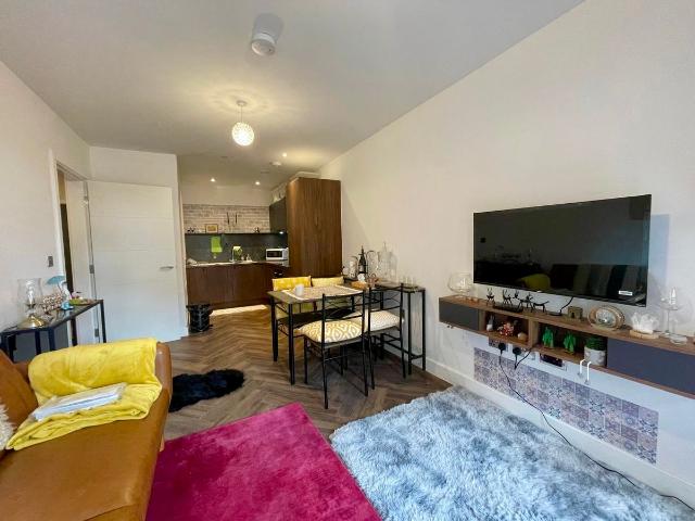 Gunsmith House, 61 Price Street, Birmingham B4, 1 bed flat to rent, £890 pcm | PrimeLocation