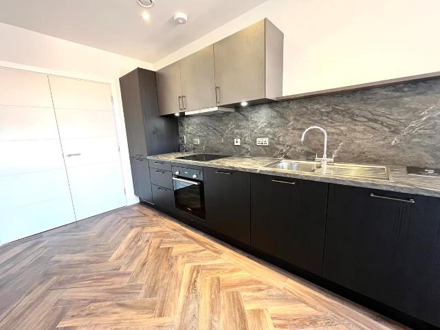 Gunsmith House, Birmingham B4, 1 bed flat to rent, £1,050 pcm | PrimeLocation