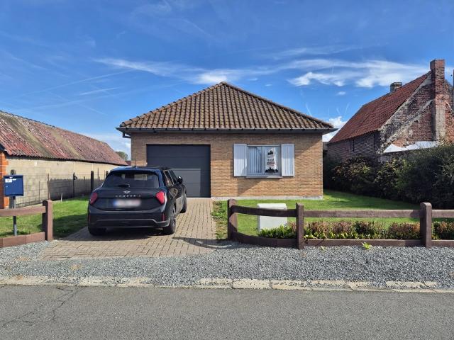 Gunstig gelegen bungalow voor kort verhuur