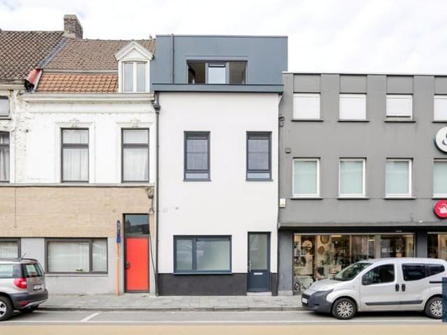 Gunstig gelegen woning met 4 slpks in Mariakerke COHOUSIN