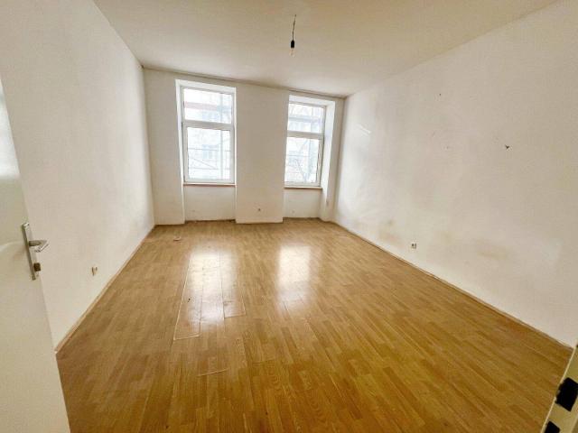 Günstige 1,5 Zimmer Wohnung im 3.ten Liftstock Kurzzeitvermietung möglich!