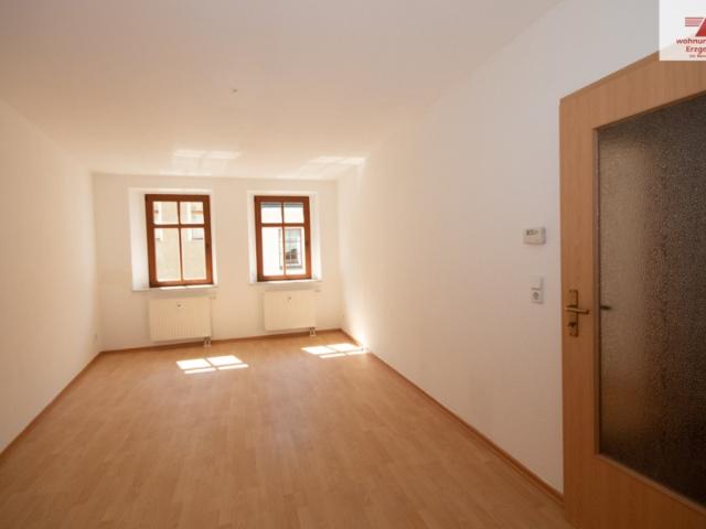 Günstige 2 Raum Wohnung zentral in Annaberg!