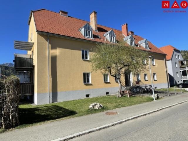 Günstige 2 Zimmer Wohnung!