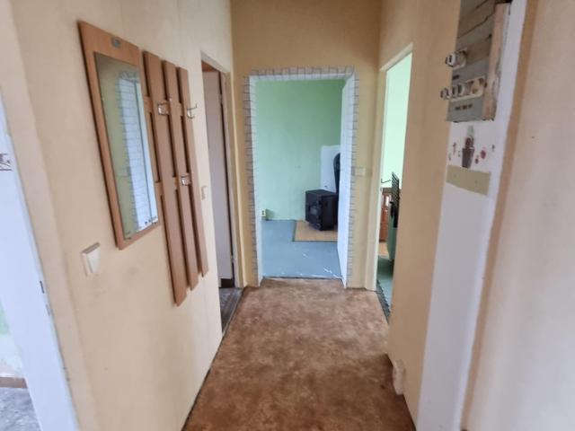Günstige 3 Zimmer Wohnung mit Balkon in 02959 Schleife