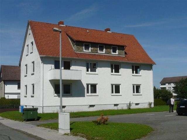 Günstige 3 Zimmer Wohnung mit kleinem Balkon!
