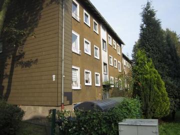 Günstige 3 Zimmerwohnung in zentraler Lage mit Balkon