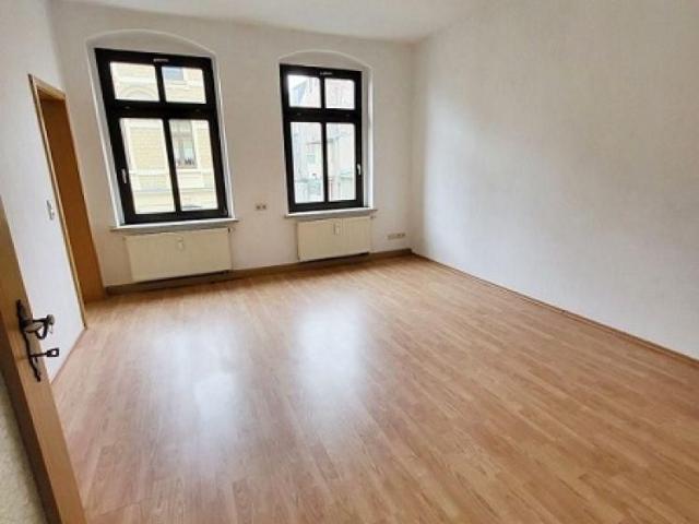 Günstige zentrumsnahe 2 Raum Wohnung