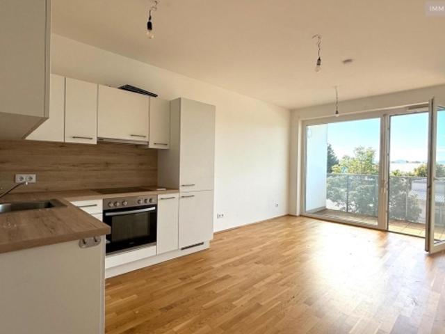 Günstige Neubauwohnung mit großer Loggia 5,69m² nahe Akademiepark