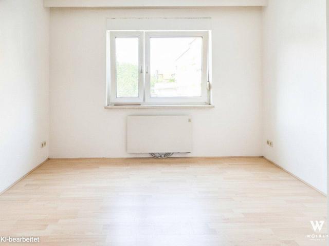 Günstige Starterwohnung mit Potenzial: 2 Zimmer | zentrale Lage | 5 Fahrminuten von A23 entfernt