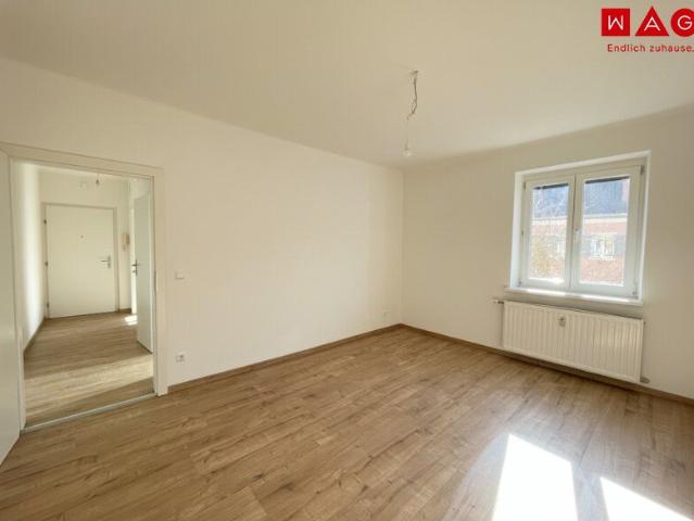 Günstiger Erstbezug nach Sanierung!