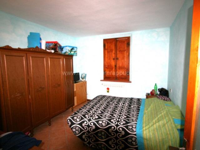 Guazzino vendesi appartamento con ingresso indipendente al p. 5m² Guazzino