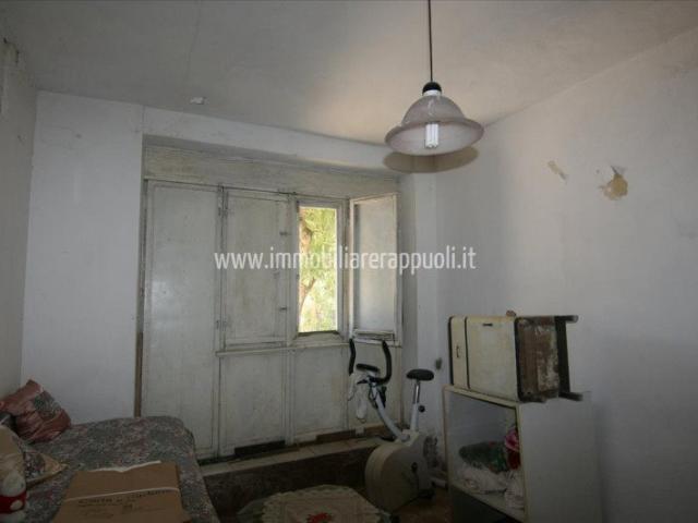 Guazzino vendesi casa singola disposta su due livelli di mq. 149m² Guazzino