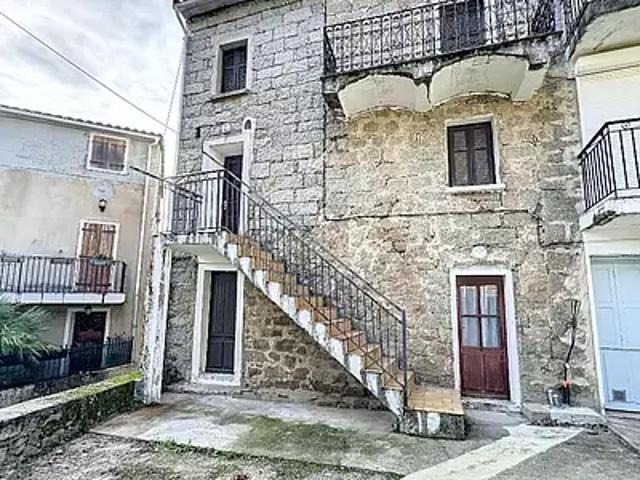 Guargualé 20128 Achat / Vente maison 6 pièces t6 au dernier étage