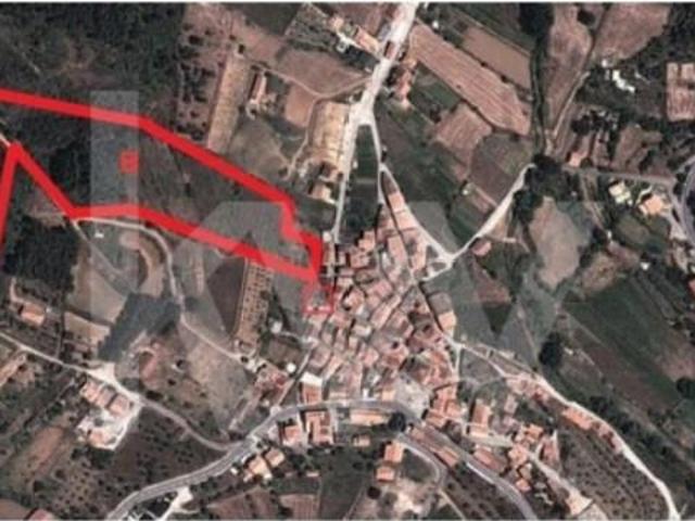 Guarda Guarda 104947617