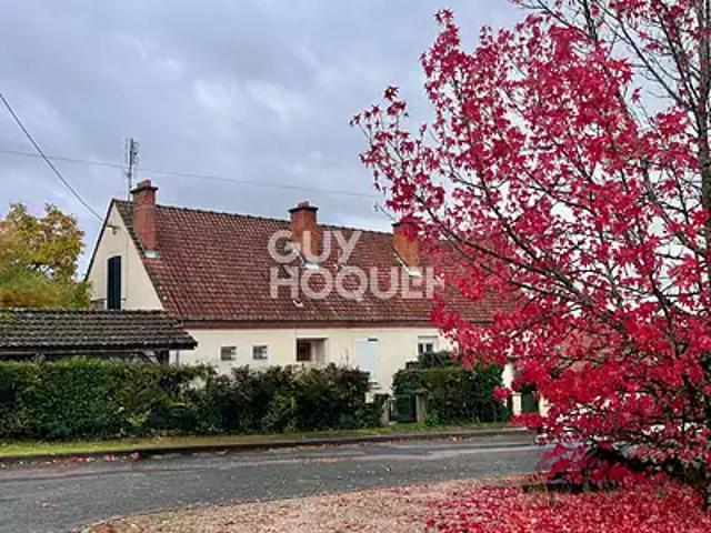 Gueugnon 71130 Achat / Vente maison 4 pièces t4 au dernier étage cave