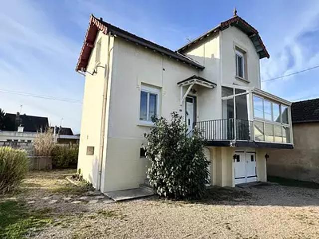 Gueugnon 71130 Achat / Vente maison 6 pièces t6 parking