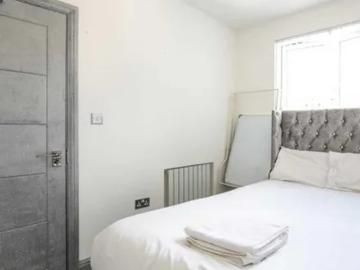 Kensington L7 Liverpool, Kensington Liverpool, L7, North East Wales, Midlands