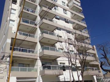 Güemes 3148 piso 5 dpto E y cochera – Cod.: 7764