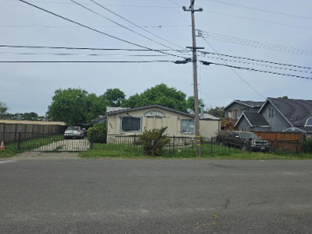 Guernsey Ave