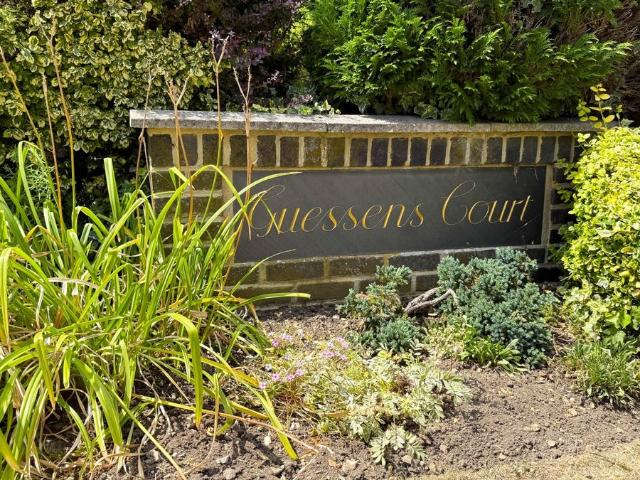 Guessens Court, Welwyn Garden City, Hertfordshire AL8, 2 bed flat to rent, £1,400 pcm | PrimeLocation