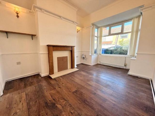 Guest house to rent