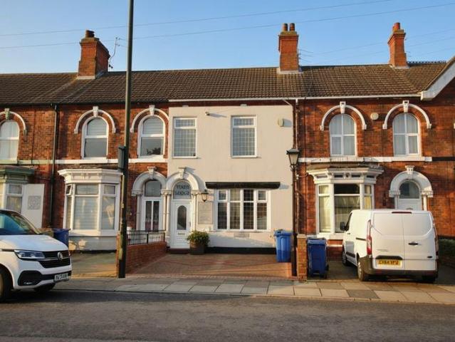 7 bedroom terraced house for sale