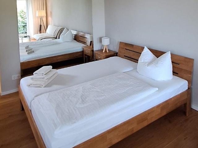 Guesthouse on Great Zug Lake