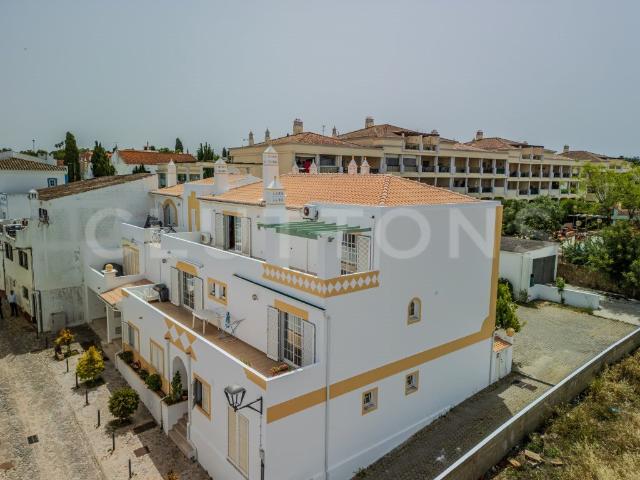 Guia Espaçoso Apartamento T2+1 com Vista sobre a Vila 158m² Guia