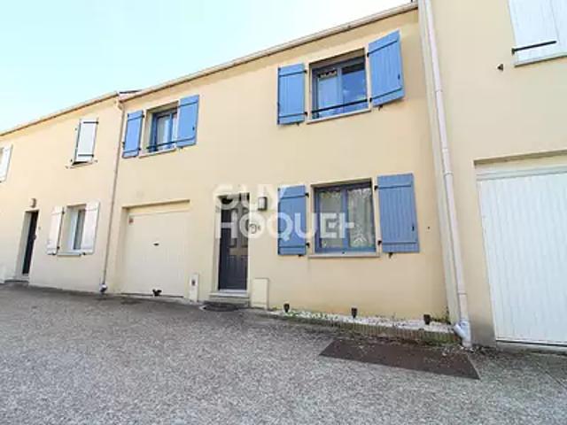 Guignes 77390 Achat / Vente maison 6 pièces t6 au dernier étage cave
