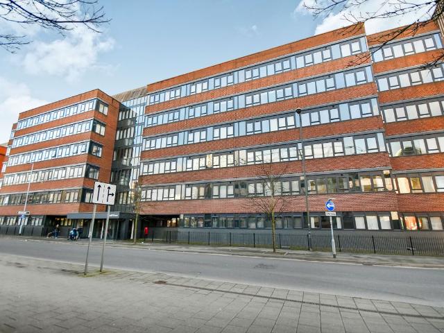 Guild House, Swindon SN1, 1 bed flat to rent, £875 pcm | PrimeLocation