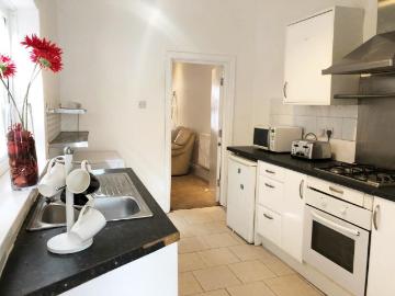 Guildford Street, Stoke On Trent ST4 4 bed house share to rent £1,560 pcm £360 pw
