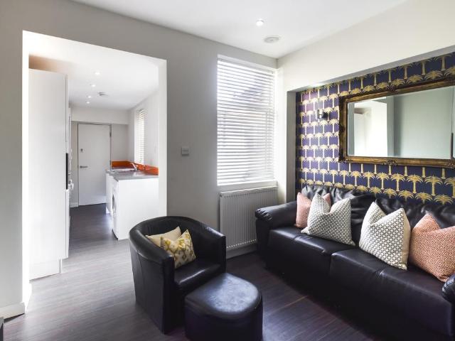 Guildford Street, Stoke ST4, 4 bed terraced house to rent, £347 pppm | PrimeLocation