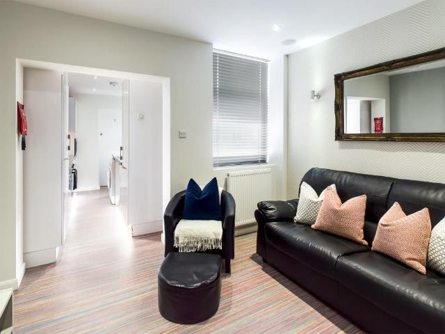 Guildford Street, Stoke ST4, 4 bed terraced house to rent, £390 pppm | PrimeLocation