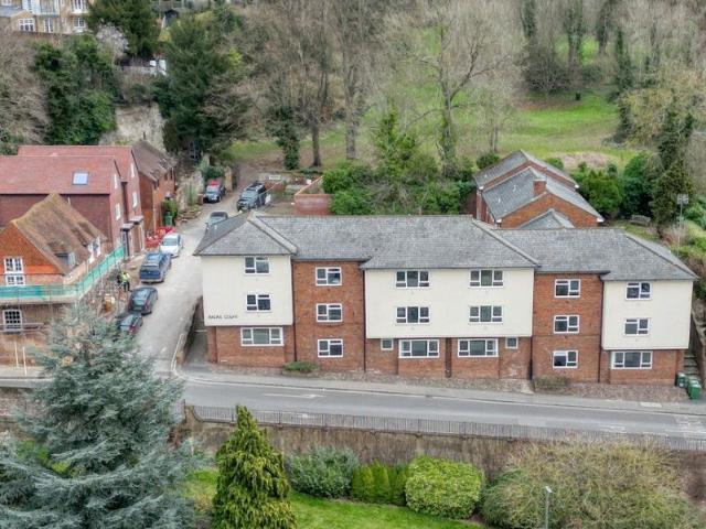Racks Court, Guildford GU1, 1 bed flat to rent, £1,700 pcm | PrimeLocation